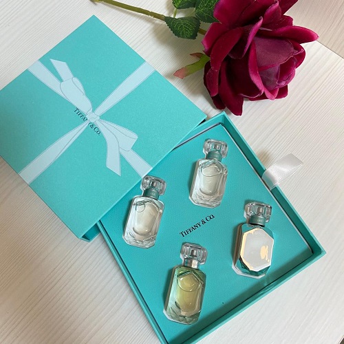 Tiffany & Co. Eau de Parfum Mini Set for Unisex With 4x5ml